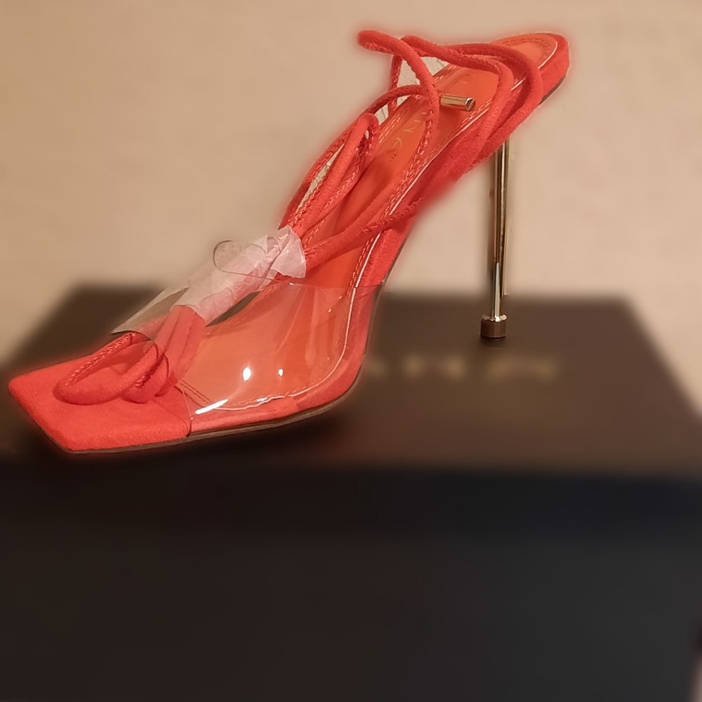 Liliana Heels - Picture 1 of 1